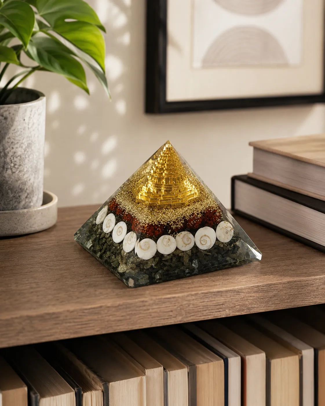 Complete Lakshmi Money Magnet Pyramid Vastu item