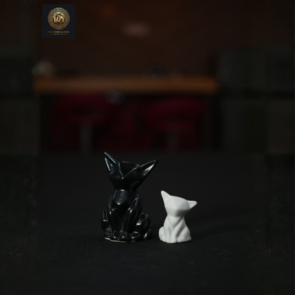 Ceramic Sitting Cat Set Of 2 Black & white