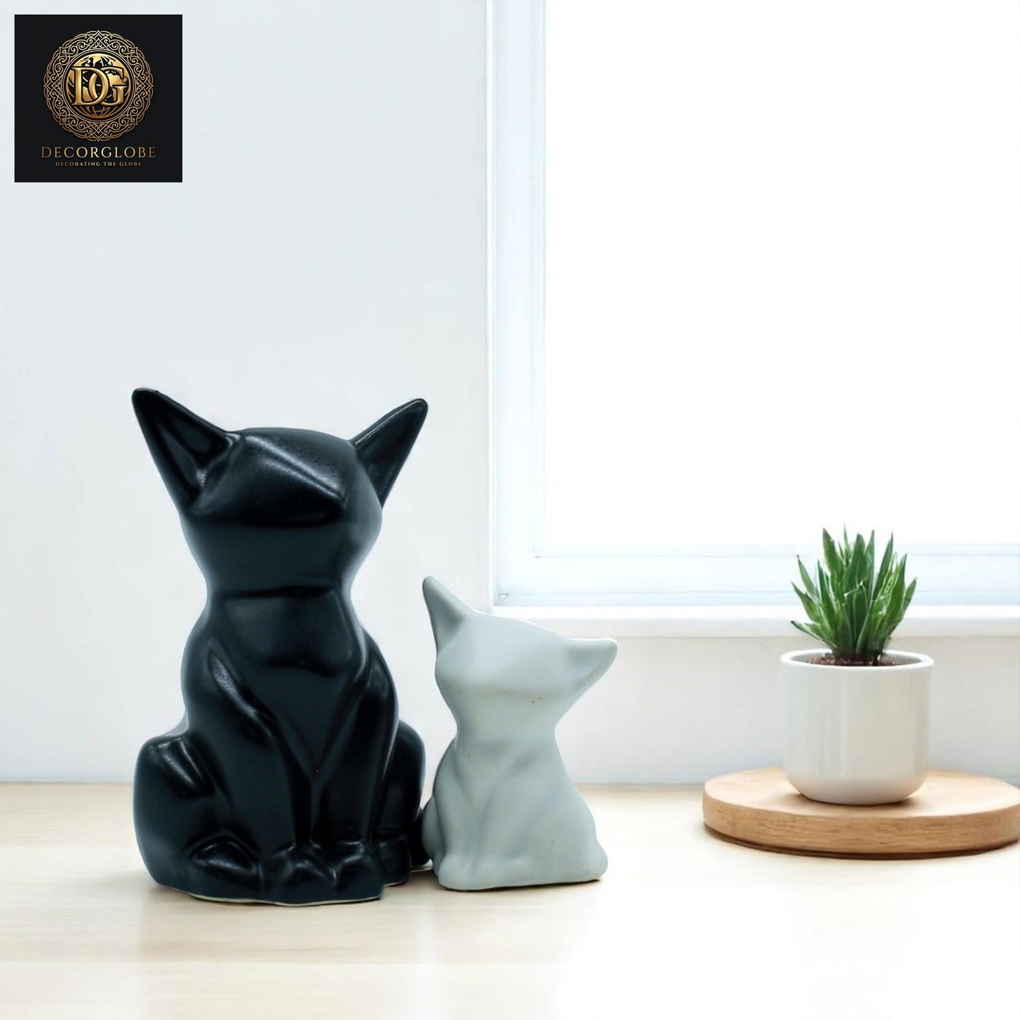 Ceramic Sitting Cat Set Of 2 Black & white