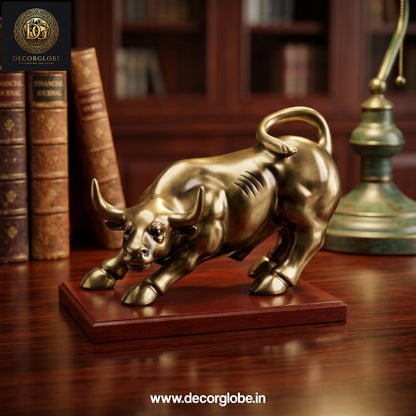 Bronze Bull Figurine (Luxury Statement Decor)