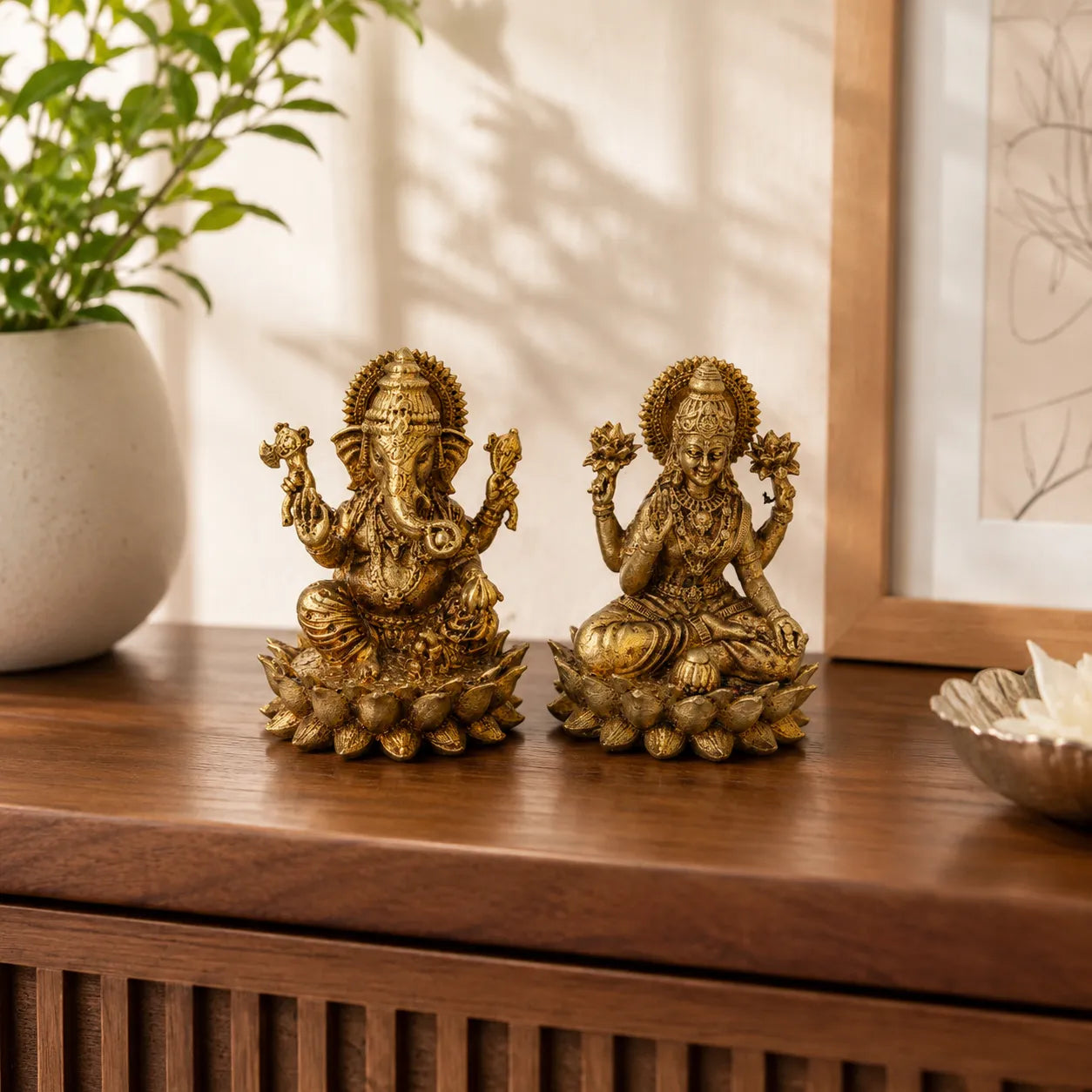 Laxmi Ganesh Ji Brass Idol Pair - Superfine Small Size